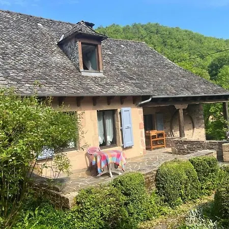La Maison D'olivier * Sebrazac